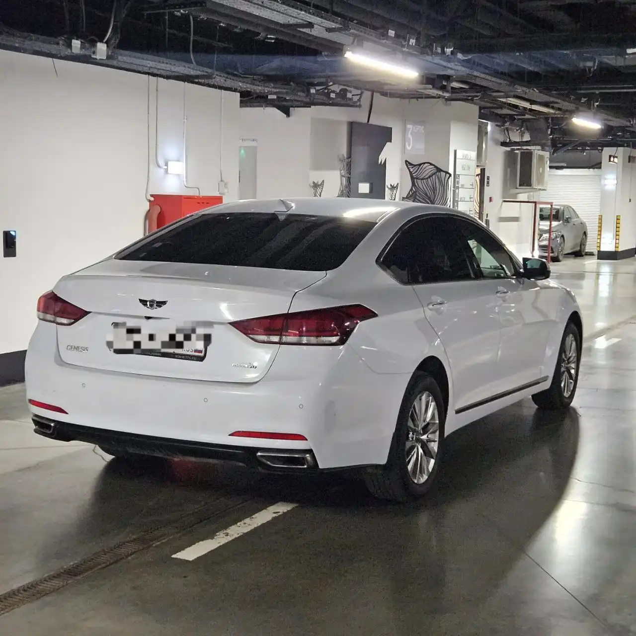 Продажа Hyundai Genesis 2014 года в Москве - Легковые автомобили (Авто) в Москва