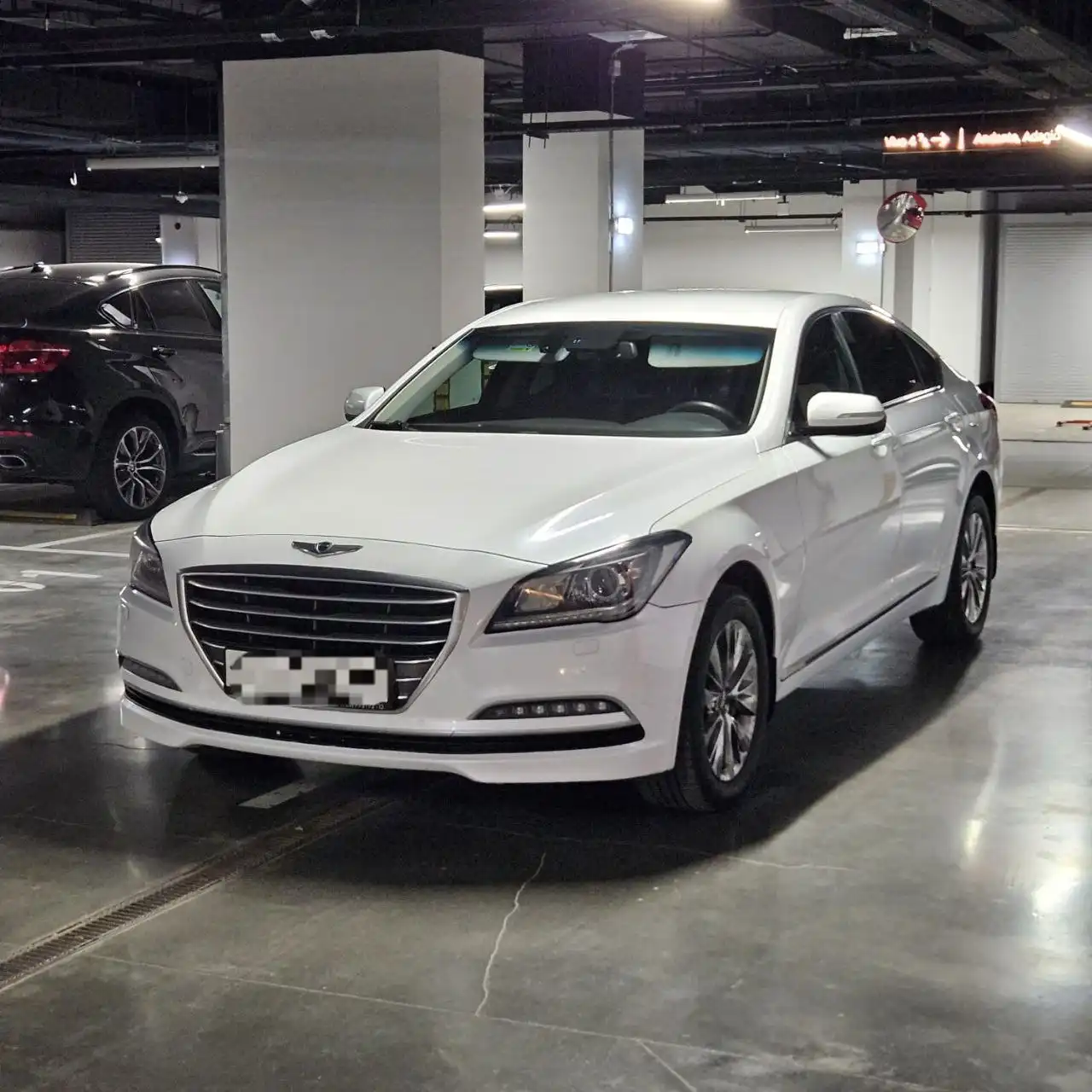 Продажа Hyundai Genesis 2014 года в Москве - Легковые автомобили (Авто) в Москва