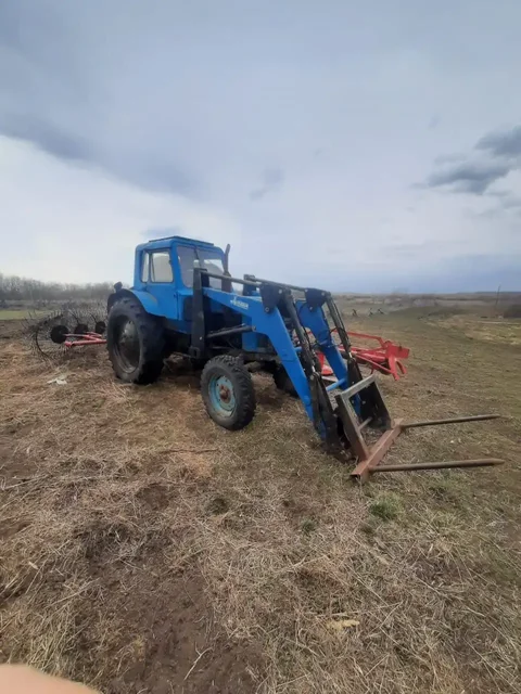 Продажа тракторов МТЗ 80 в Агрызском районе - Автозвук в Старое Сляково