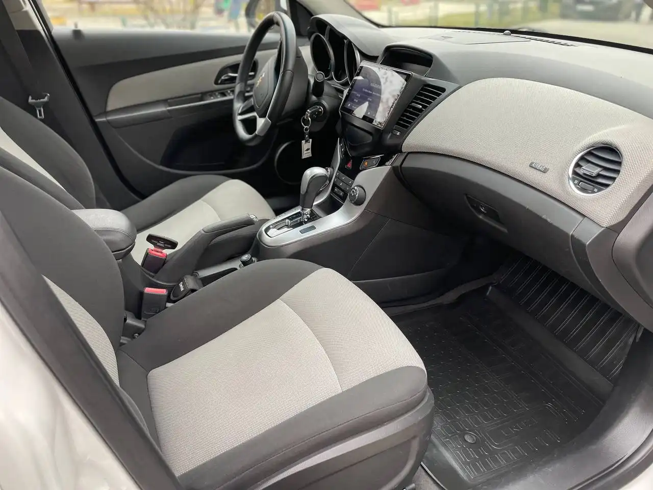 Chevrolet Cruze LS 2012 года - Легковые автомобили (Авто) в Москва Щербинка