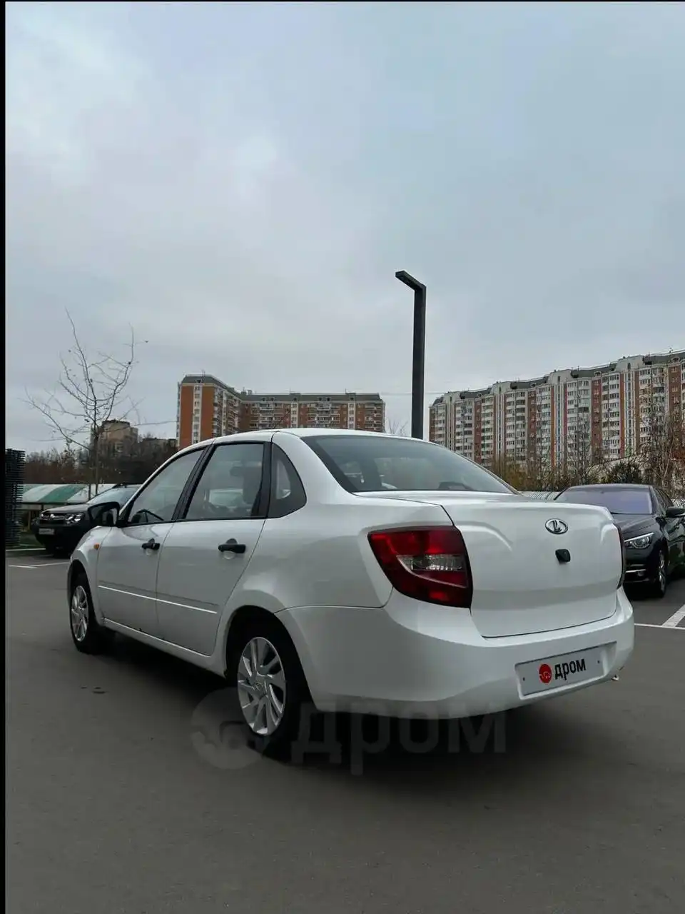 Лада Гранта 2017 года с пробегом 155000 км - Легковые автомобили (Авто) в Москва