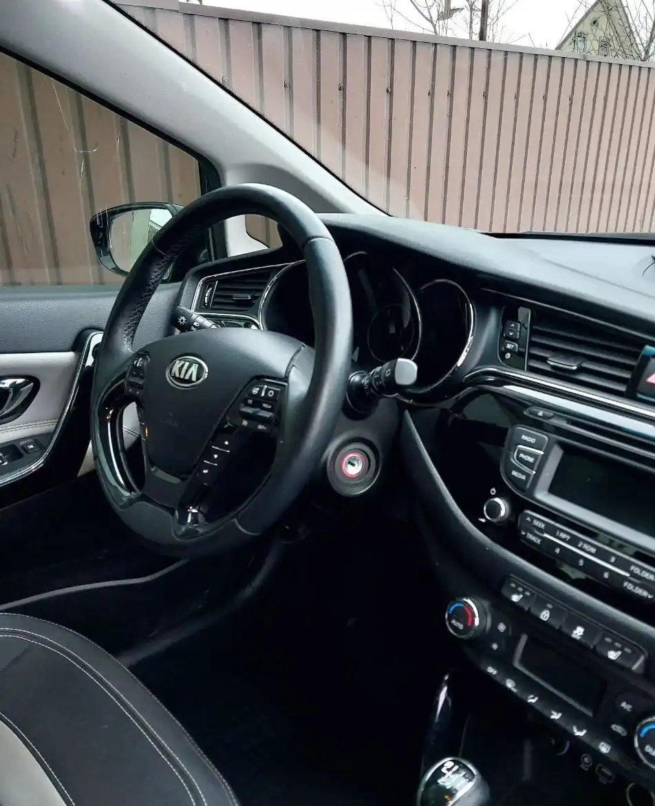 Продажа Kia Ceed 2018 1.6 дизель - Легковые автомобили (Авто) в Москва