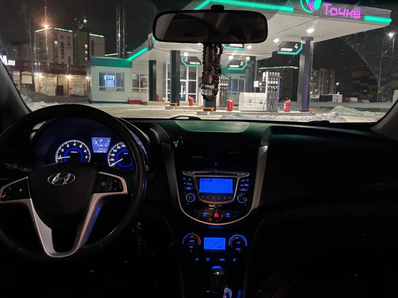 Hyundai SOLARIS 2012 года, автомат, 2 владельца - Авто в Уфа