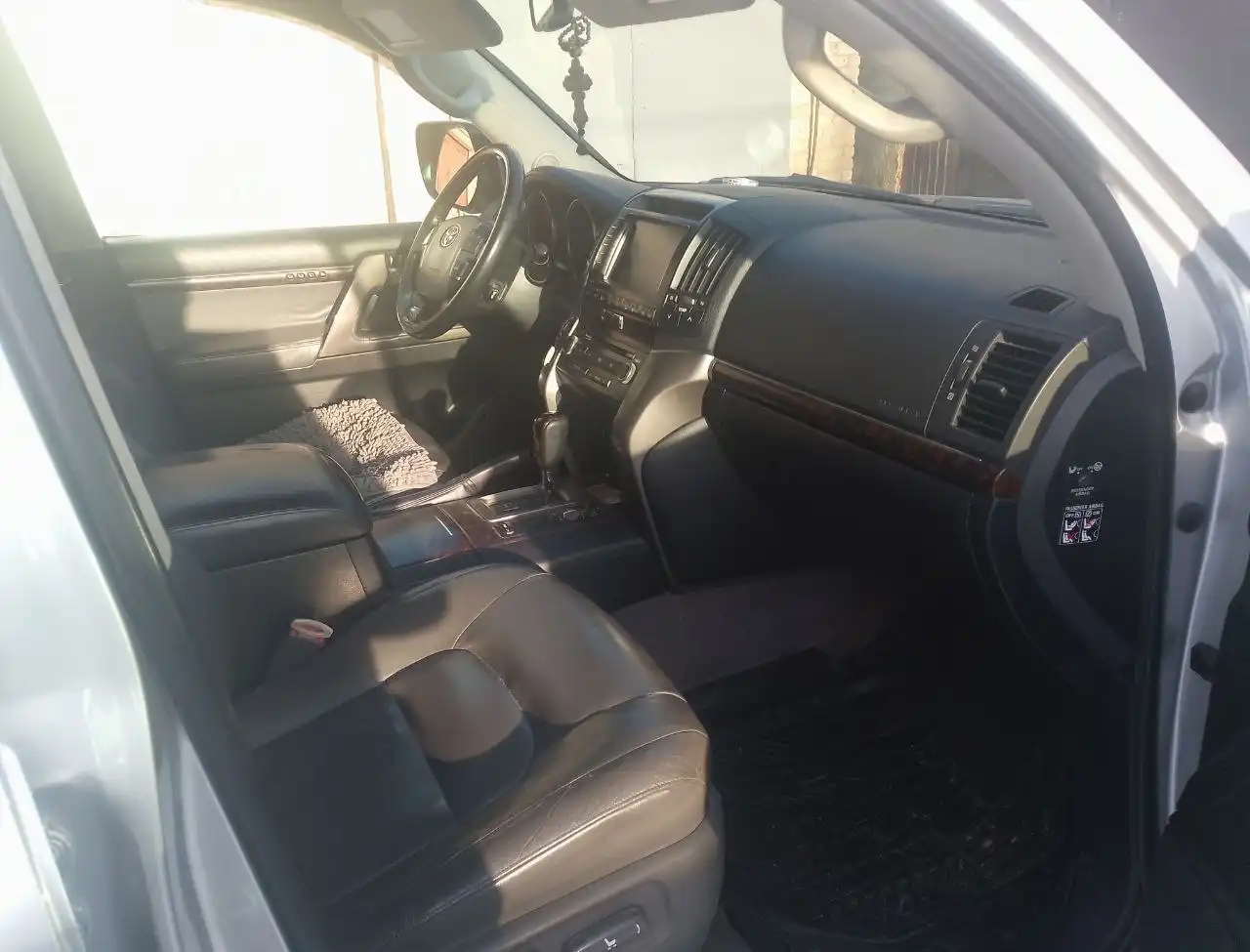 Toyota Land Cruiser 200 Series 2007 года - Внедорожник (Авто) в Петровск-Забайкальский