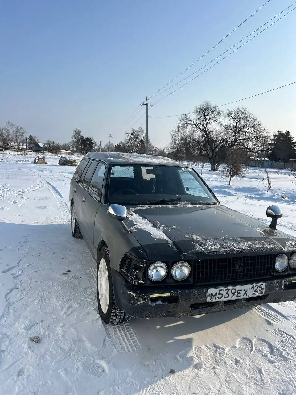 Toyota Crown 130 универсал 1991 г.в., аварийная, с запчастями - Легковые автомобили (Авто) в Лесозаводск