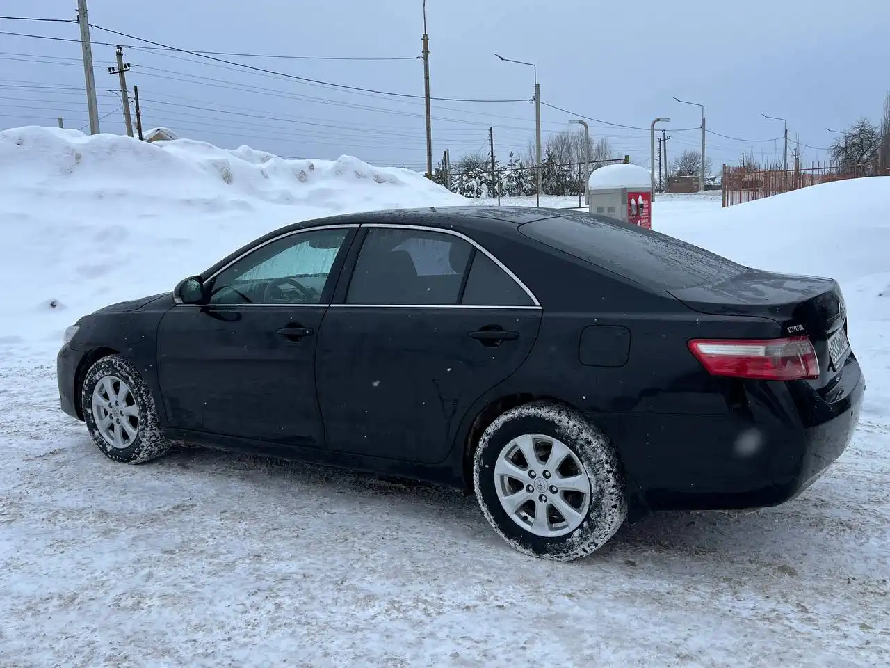 Toyota Camry 2.4 2011 года с кожаным салоном - Легковые автомобили (Авто) в Москва