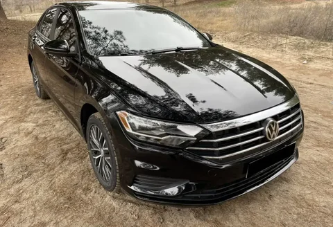 Volkswagen Jetta 2020, 4 поколение, 42000 км - Авто в Москва