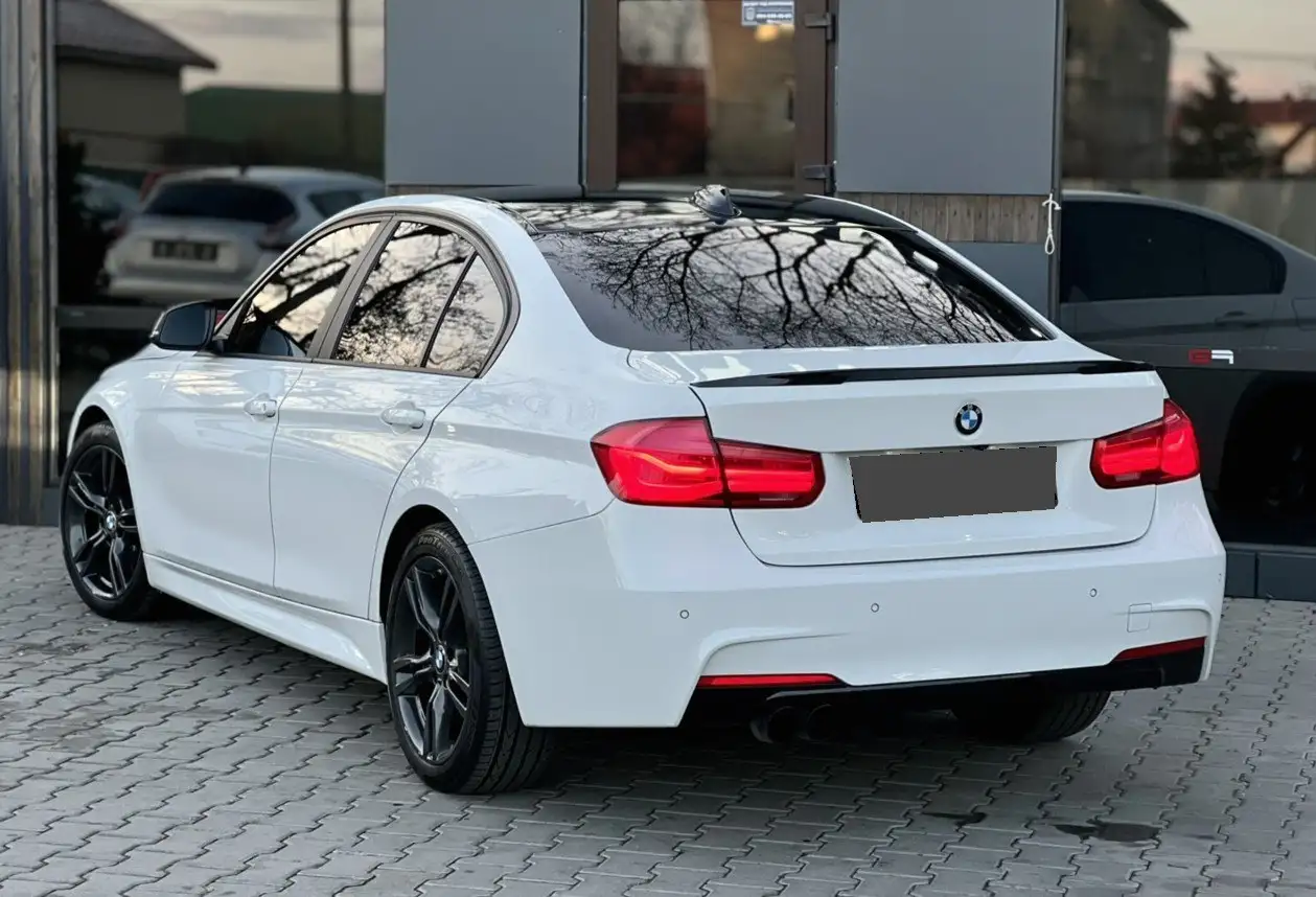 Продам BMW 318d 2016 года - Легковые автомобили (Авто) в Москва