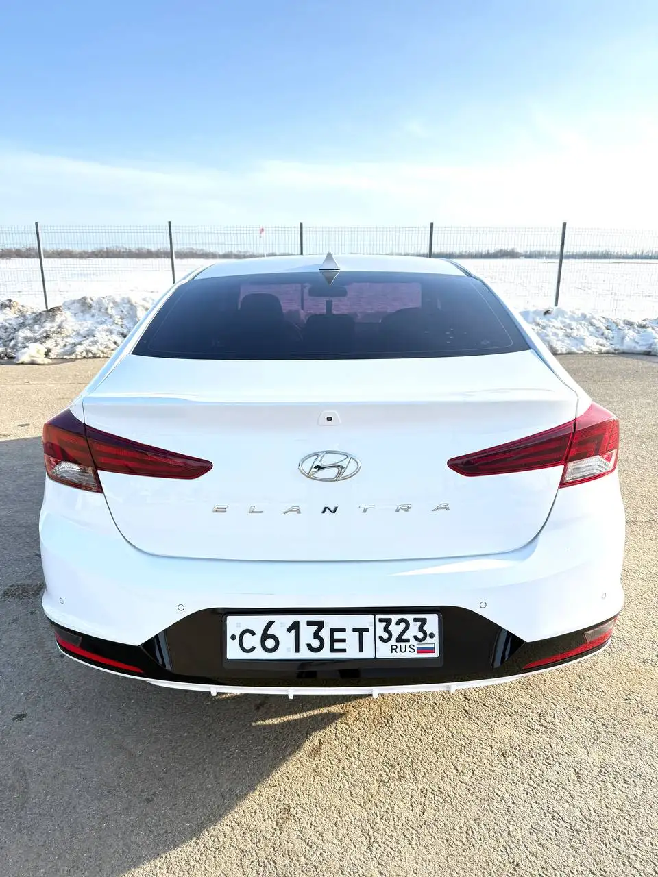 Hyundai Elantra 2019г 1,6 АТ - Авто в Курганинск