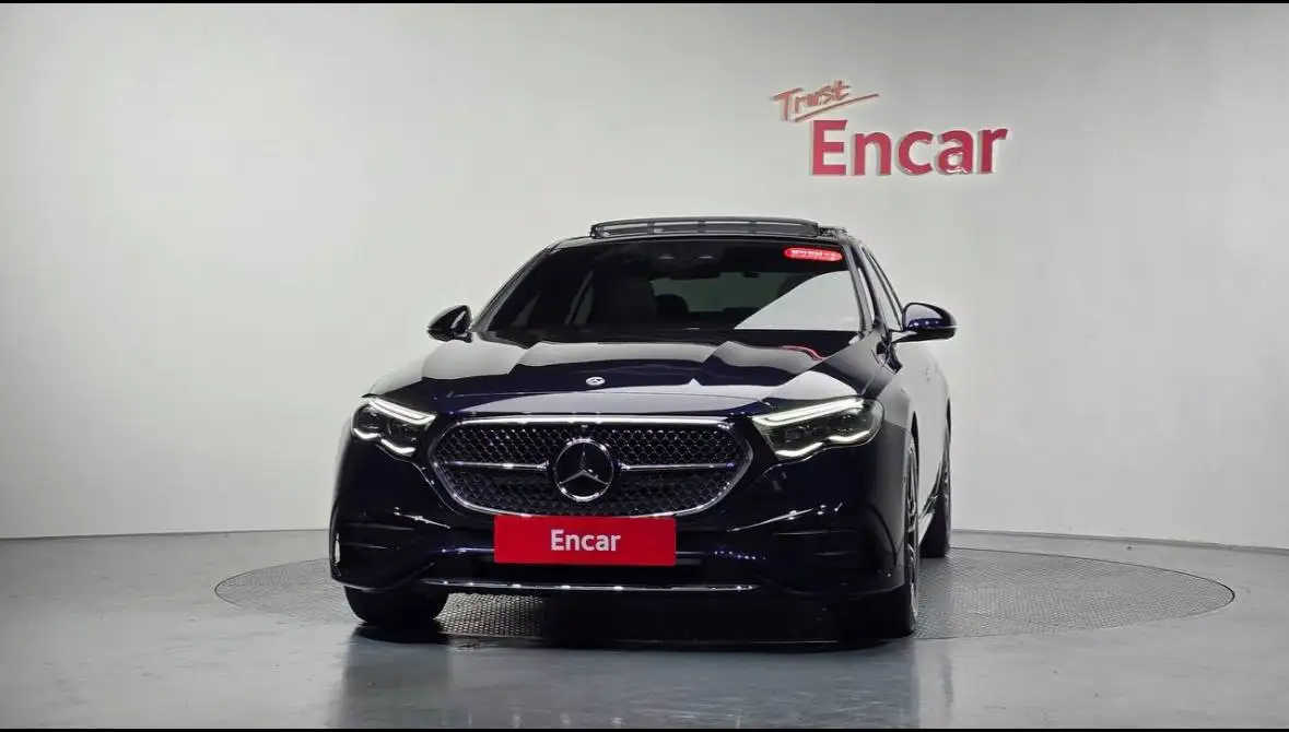 Mercedes E300 4Matic 2024 года с пробегом 17,000 км - Авто в Омск