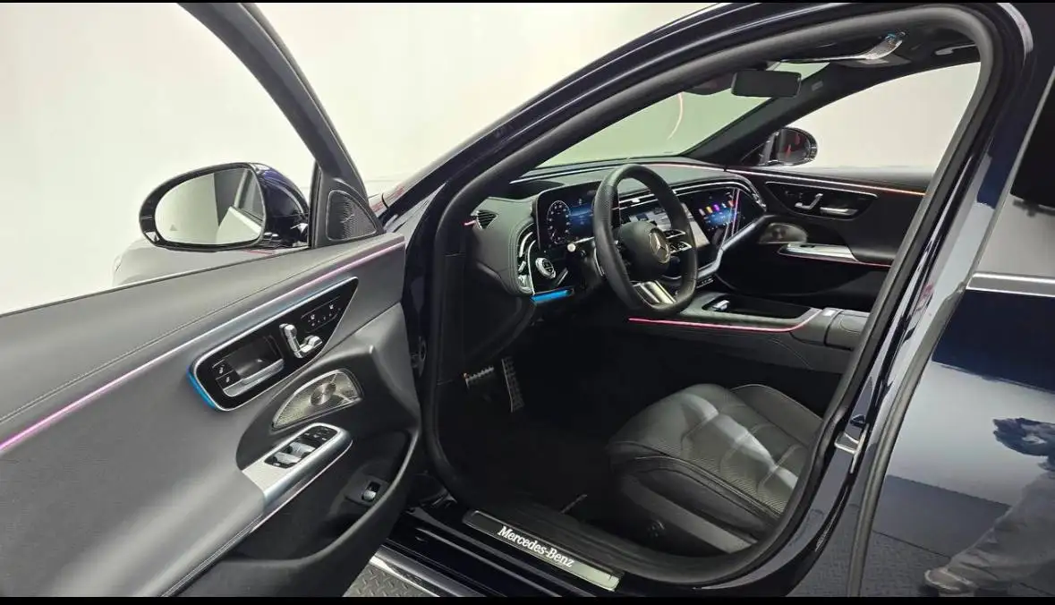 Mercedes E300 4Matic 2024 года с пробегом 17,000 км - Авто в Омск