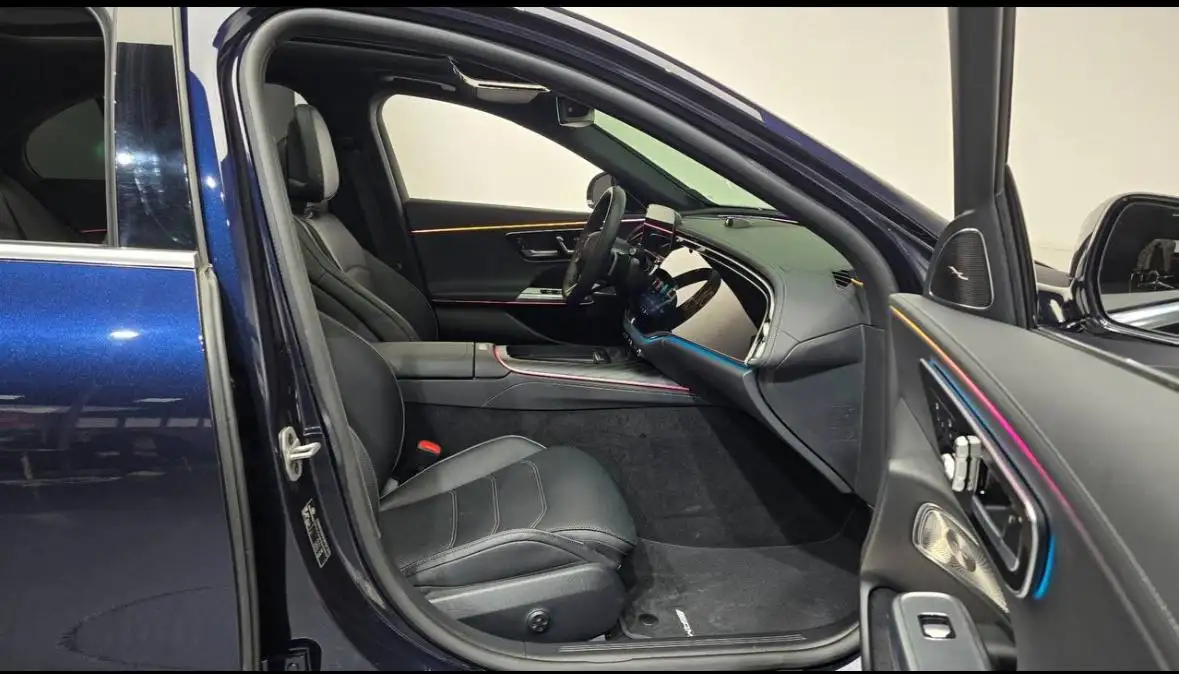 Mercedes E300 4Matic 2024 года с пробегом 17,000 км - Авто в Омск