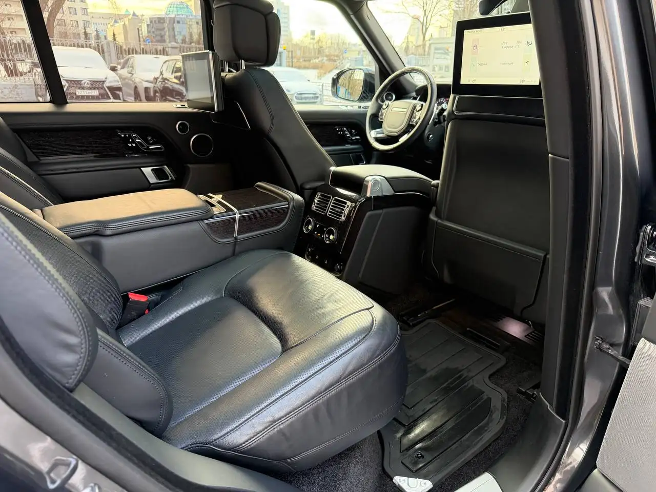 Land Rover Range Rover 4.4D Autobiography 2018 - Внедорожники (Авто) в Москва