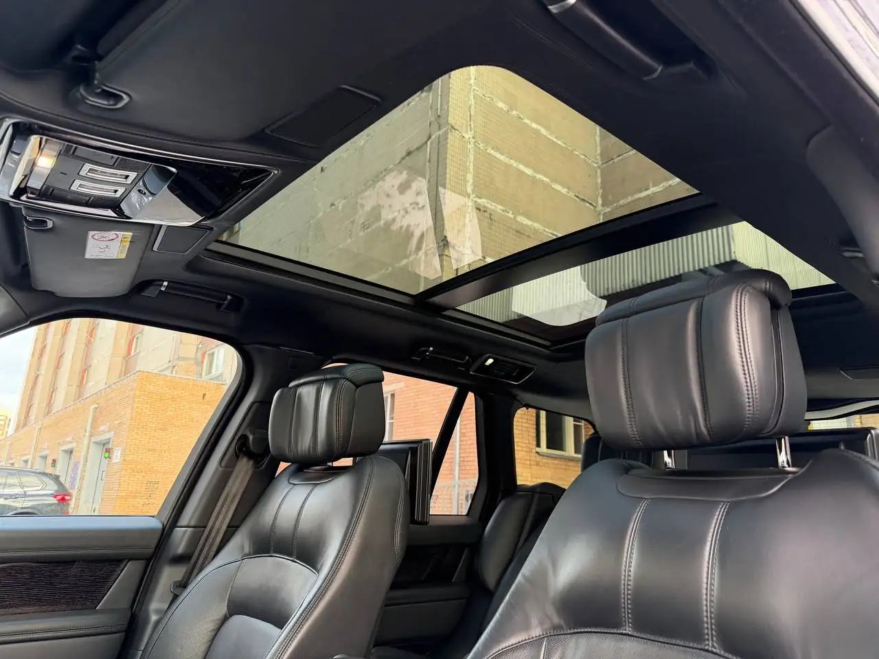 Land Rover Range Rover 4.4D Autobiography 2018 - Внедорожники (Авто) в Москва