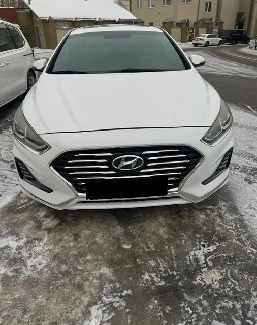 Продажа Hyundai Sonata 2017 года - Легковые автомобили в Москва