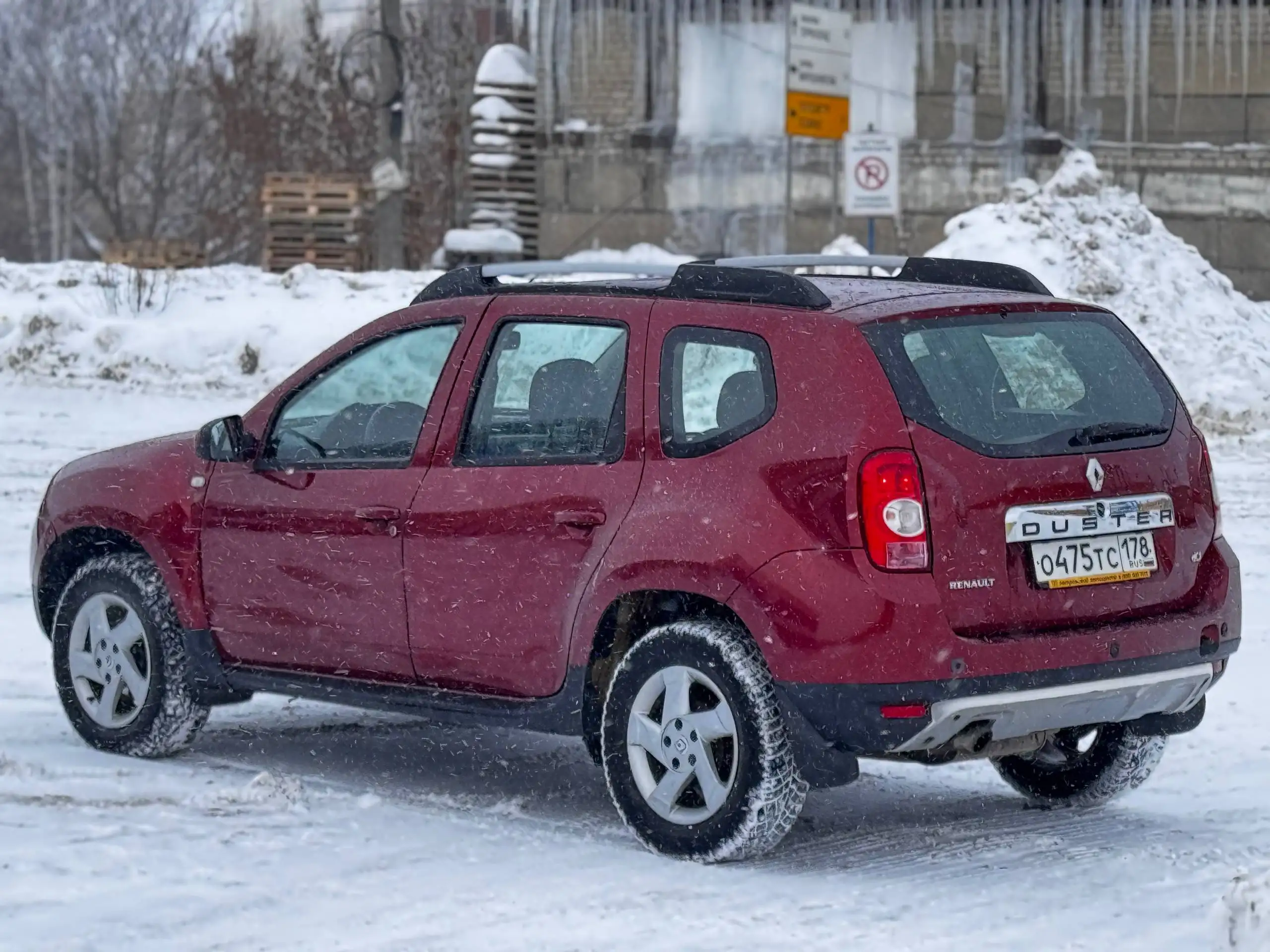 Renault Duster 2013 года в отличном состоянии - Легковые автомобили (Авто) в Москва