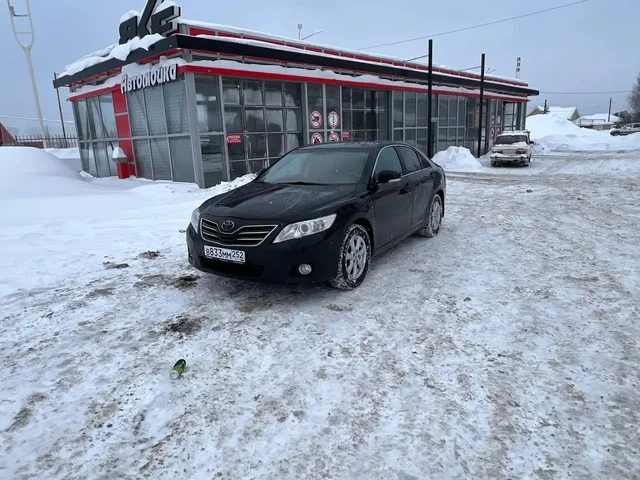 Продажа Toyota Camry 2011 года выпуска - Легковые автомобили в Москва