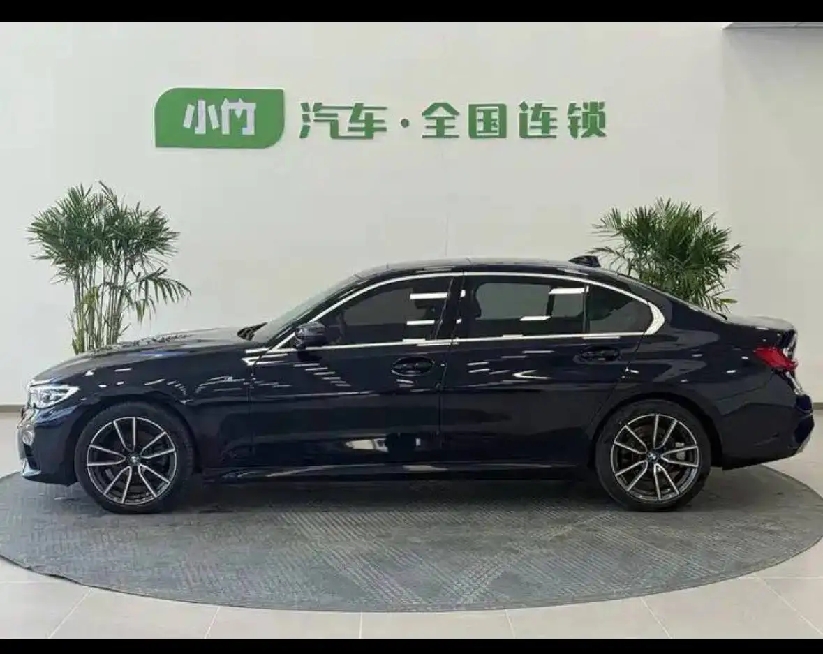 BMW 320i 2.0 2021 года выпуска - Авто в Омск