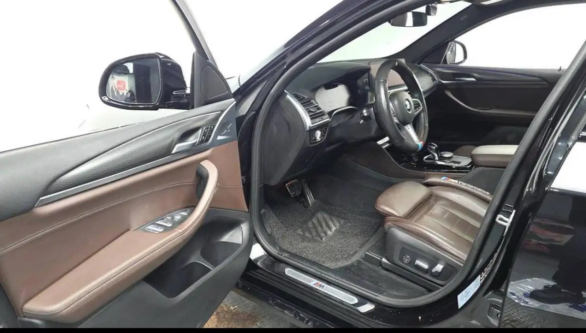 Продажа BMW X4 xDrive M 2022 года выпуска - Внедорожники (Авто) в Омск