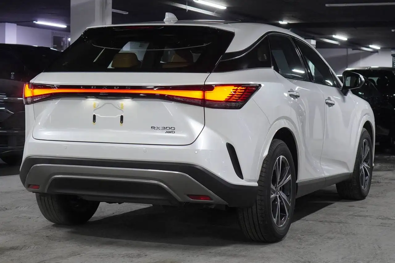 Lexus RX300 2025 года в Москве - Авто в Москва