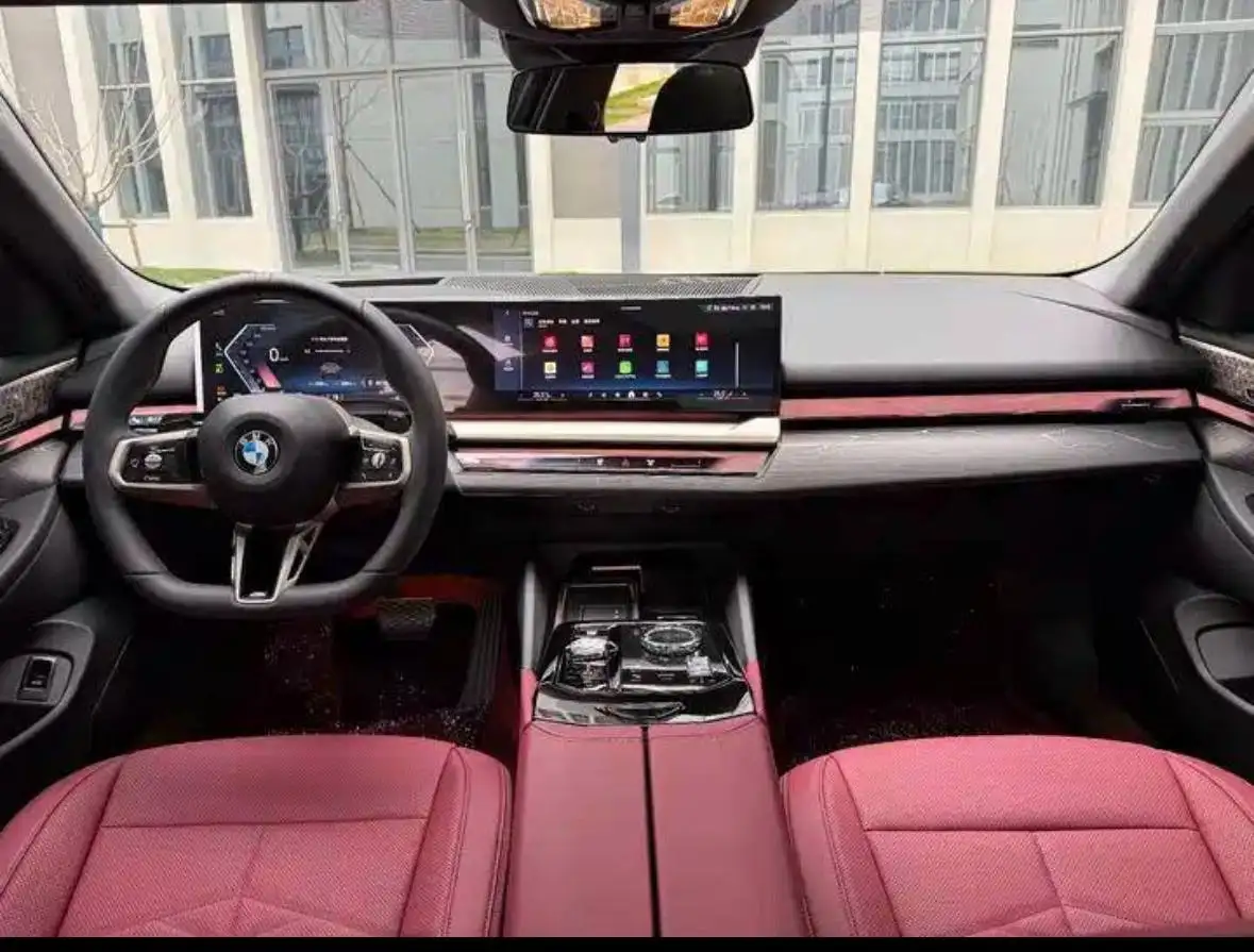 BMW 530Li xDrive (258 лс) с полным приводом - Легковые автомобили (Авто) в Москва