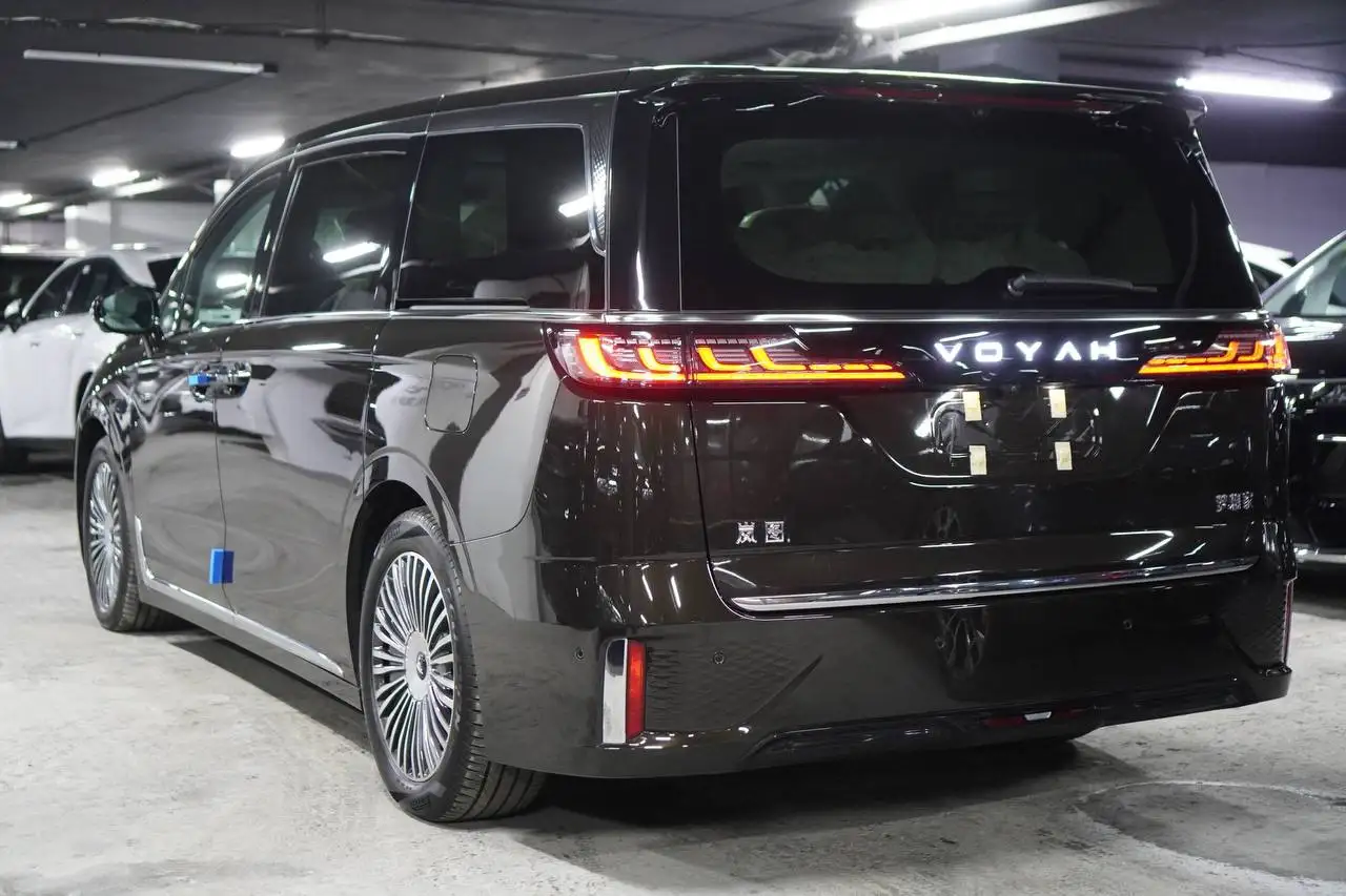 Voyah Dream 2025 года выпуска в Москве - Авто в Москва