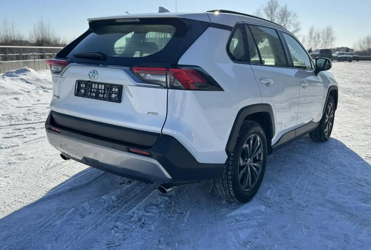 Продажа Toyota RAV4 2022 года - Легковые автомобили (Авто) в Москва