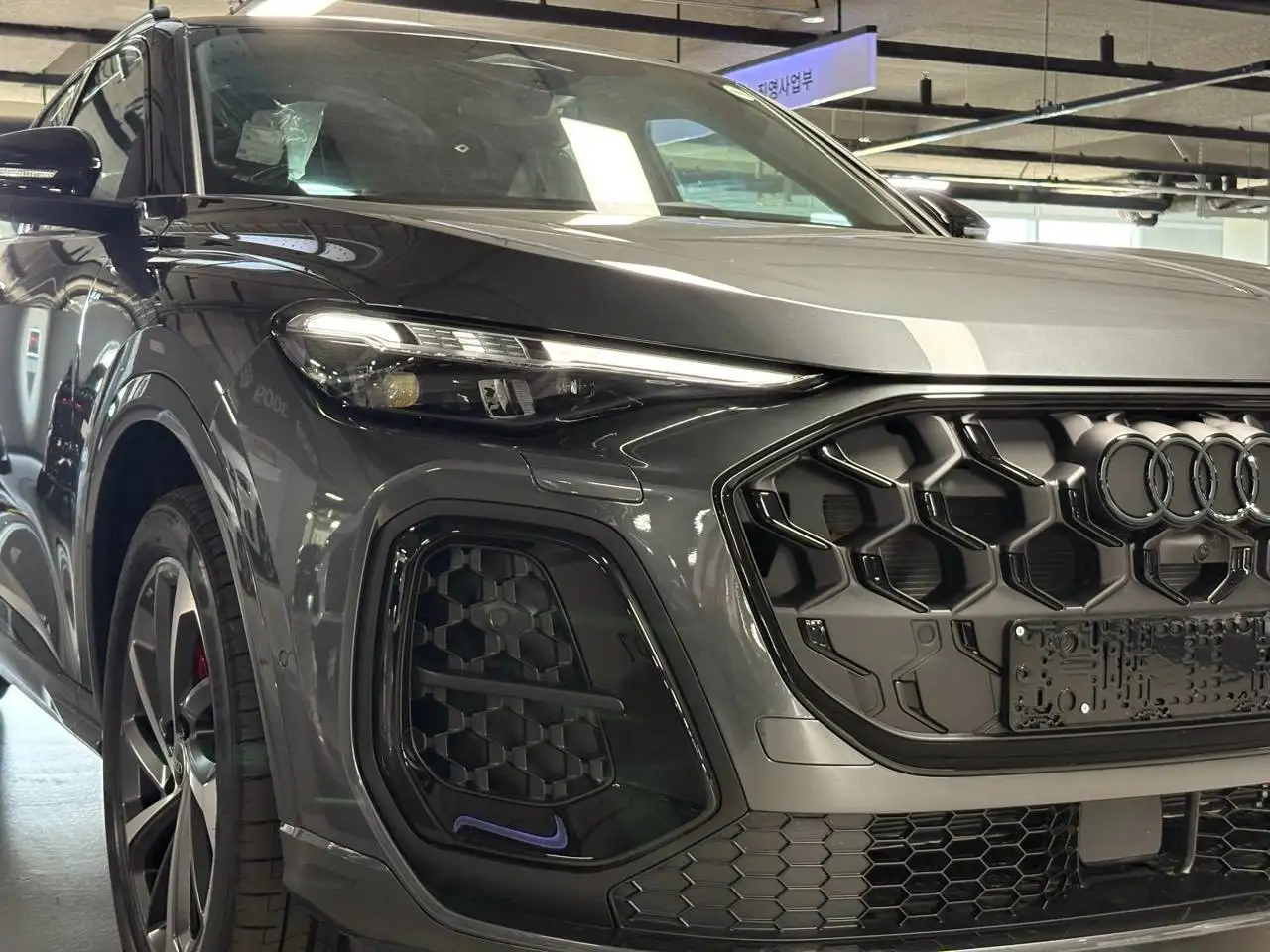 Продажа Audi Q5 40 TDI Black Edition из Кореи - Авто в Бишкек