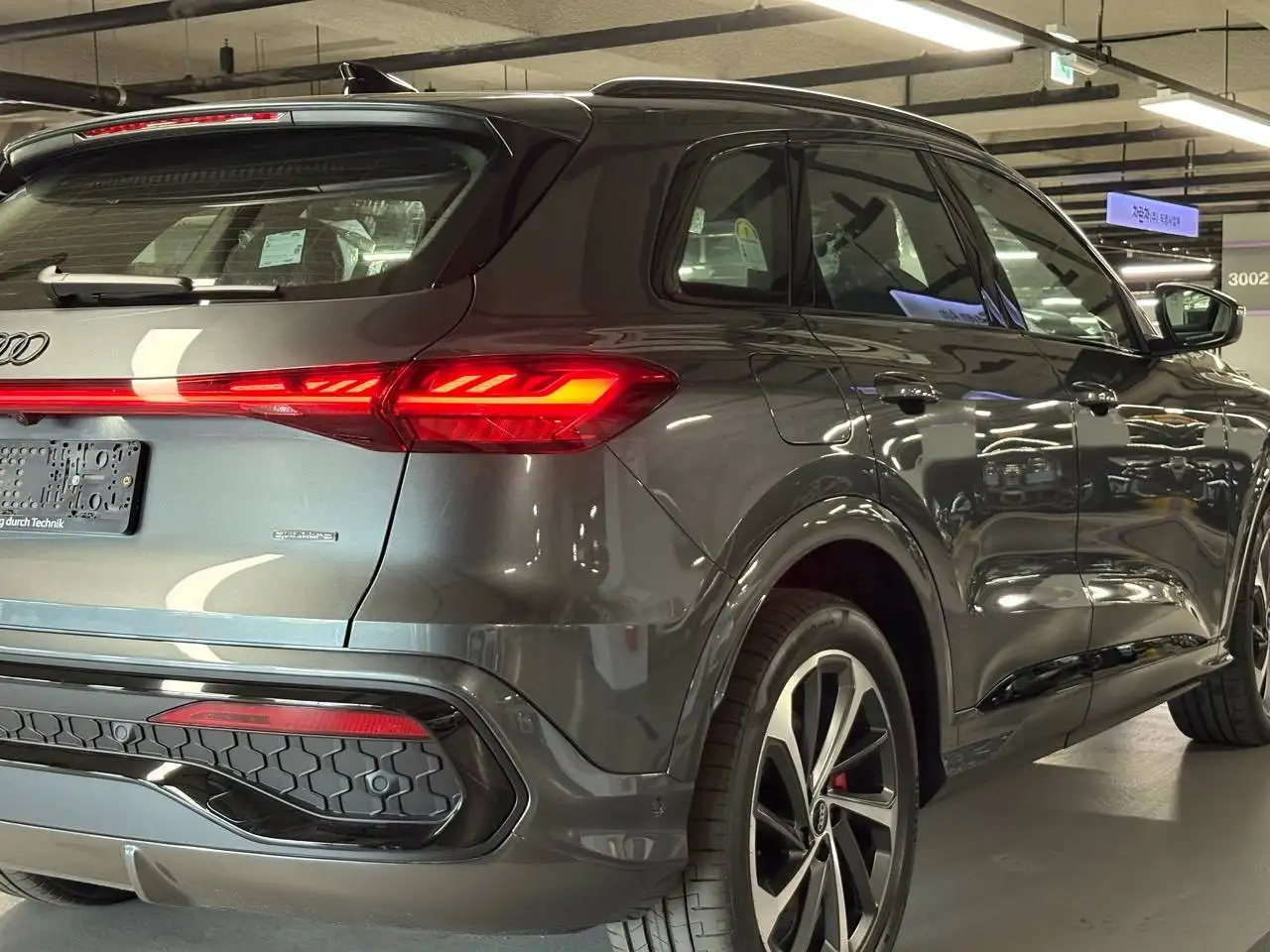 Продажа Audi Q5 40 TDI Black Edition из Кореи - Авто в Бишкек