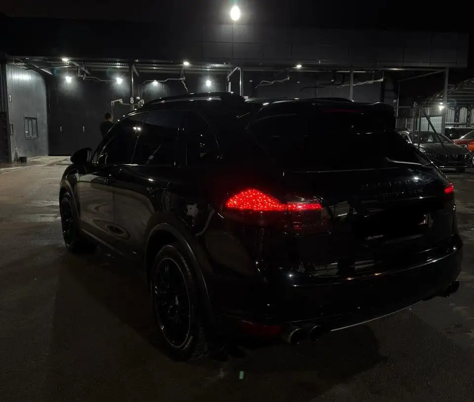 Porsche Cayenne S 2011 - Авто в Краснодар