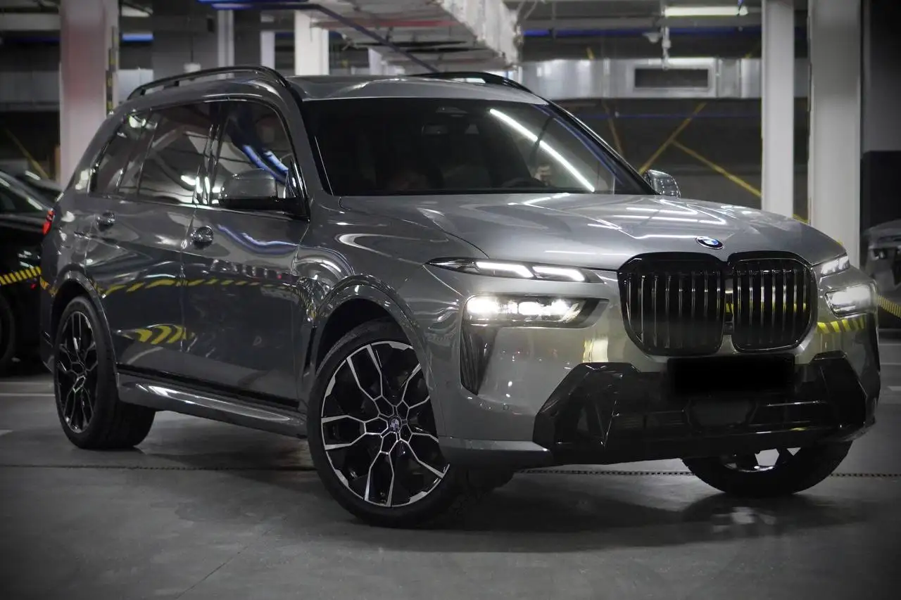 BMW X7 40i M-sport Pro 2025 года в Москве - Автомобили (Авто) в Москва