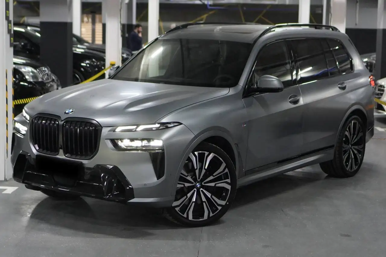 BMW X7 40d M-sport Pro 2025 года в Москве - Авто в Москва