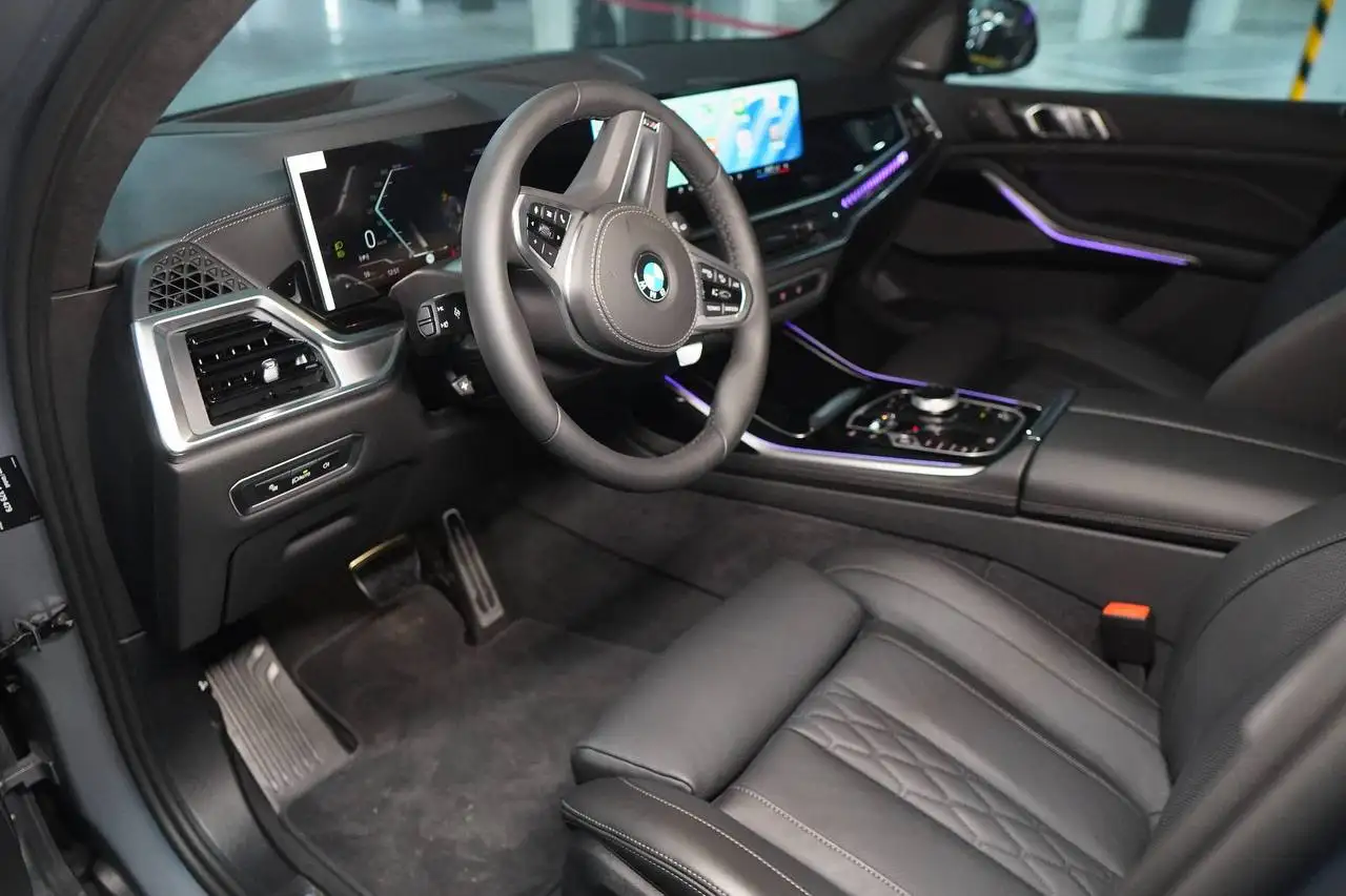 BMW X7 40d M-sport Pro 2025 года в Москве - Авто в Москва