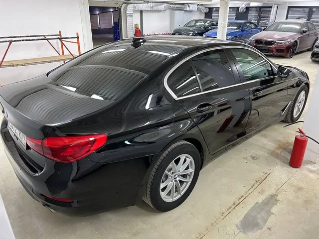 БМВ G30 2019 года с дизельным двигателем - Легковые автомобили в Екатеринбург