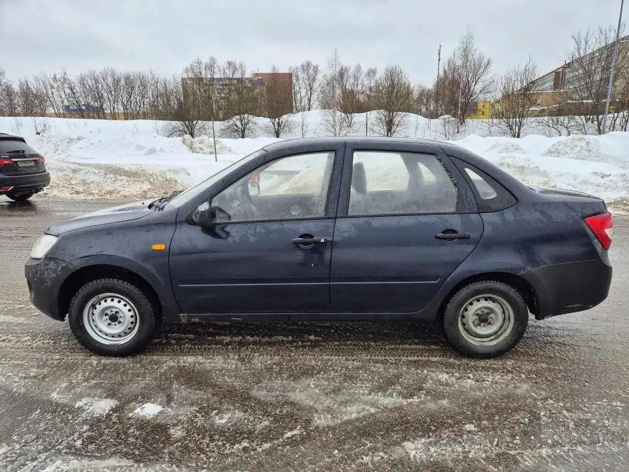 Продажа Lada Granta 2013 года с номерами - Легковые автомобили (Авто) в Москва