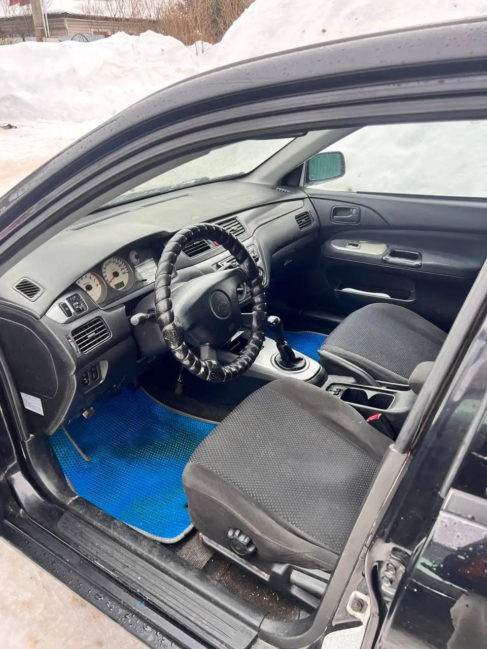 Автомобиль в хорошем состоянии с кондиционером - Авто в Москва