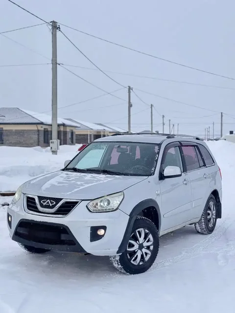 Продается CHERY TIGGO T11 2013 года выпуска - УАЗ в Москва