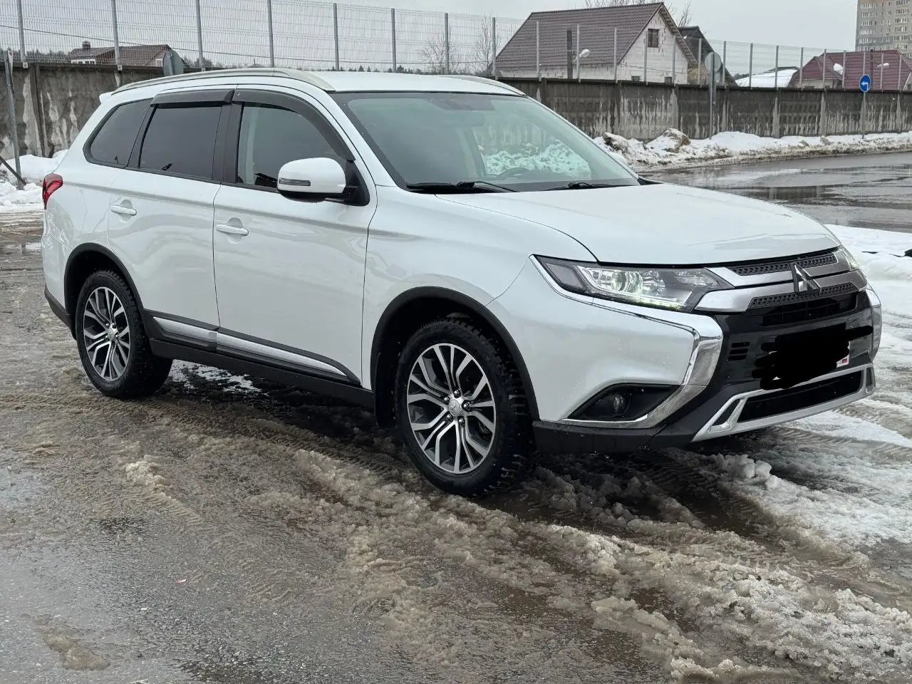 Mitsubishi Outlander 2021 автомат 2.0 бензин - Авто в Москва