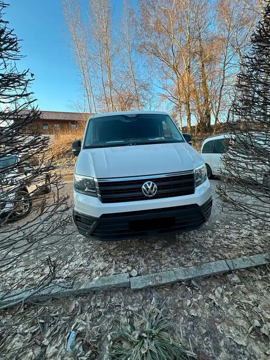 Volkswagen Crafter 2021 года с пробегом 125 000 км - Грузовики и фургоны (Авто) в Москва