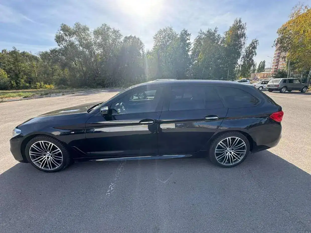 BMW 525D 2018 года на торгах по банкротству - Легковые автомобили (Авто) в Липецк