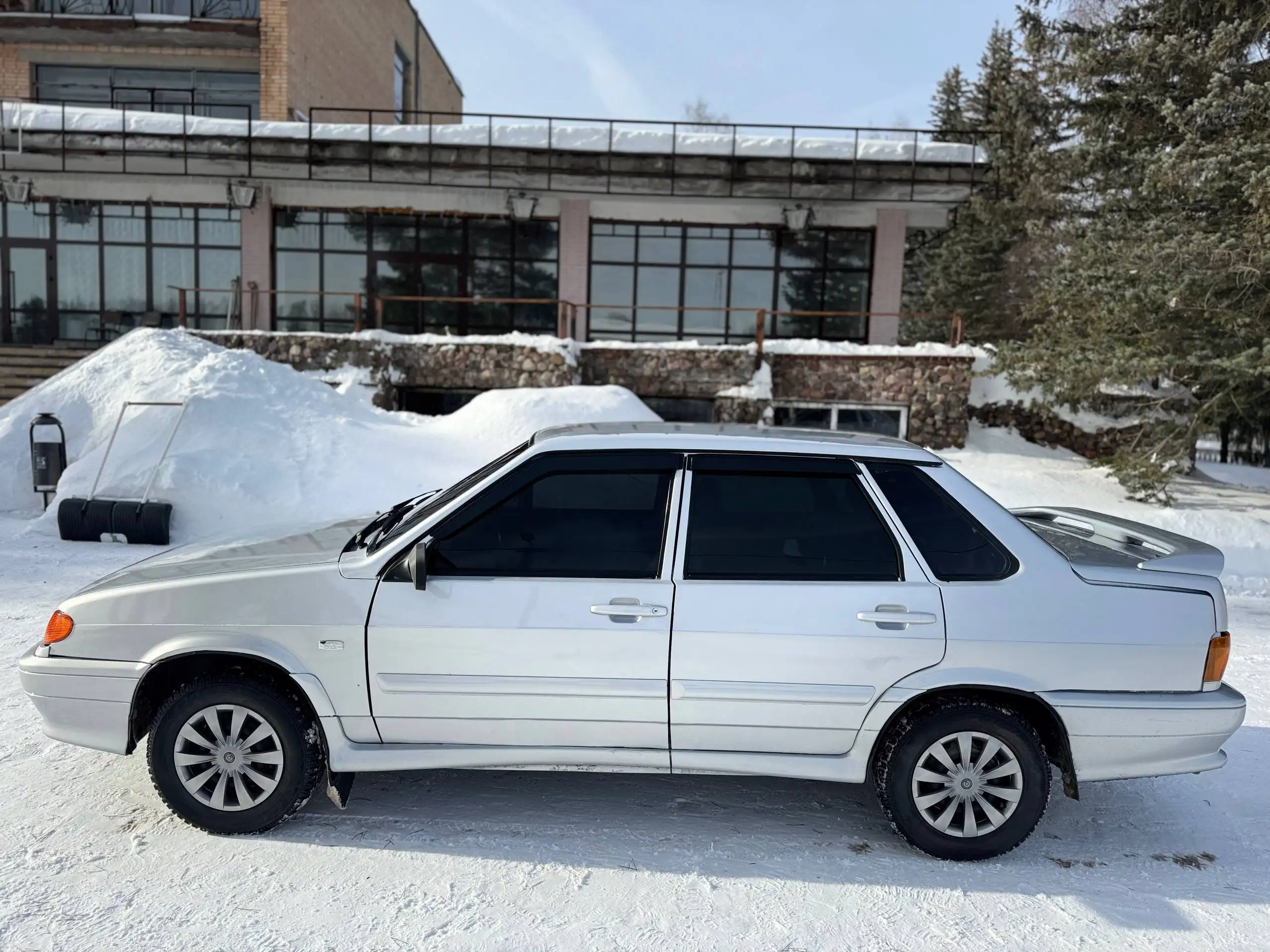 Продажа автомобиля 2012 года - Авто в Москва