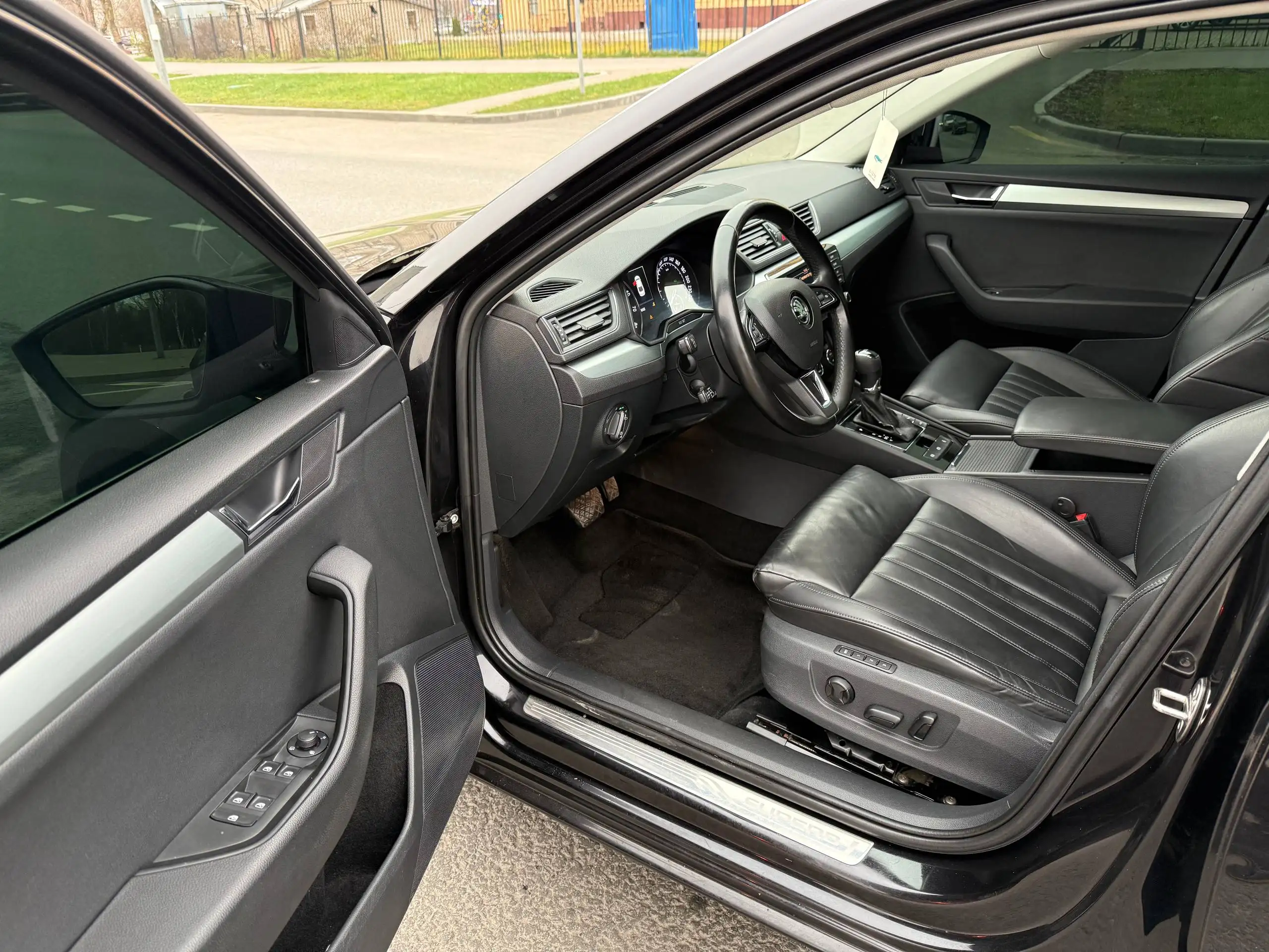 Skoda Superb 2017 года в Москве - Авто в Москва