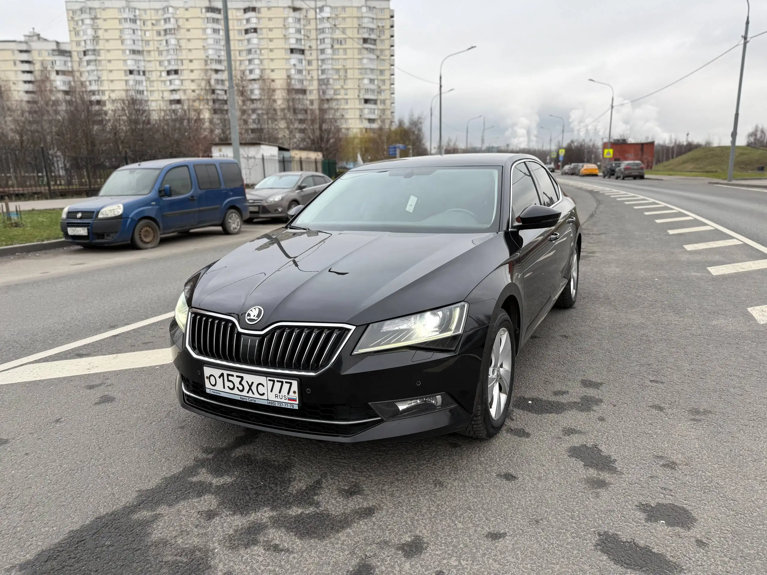 Продажа Skoda Superb 2017 года в Москве - Легковые автомобили (Авто) в Москва