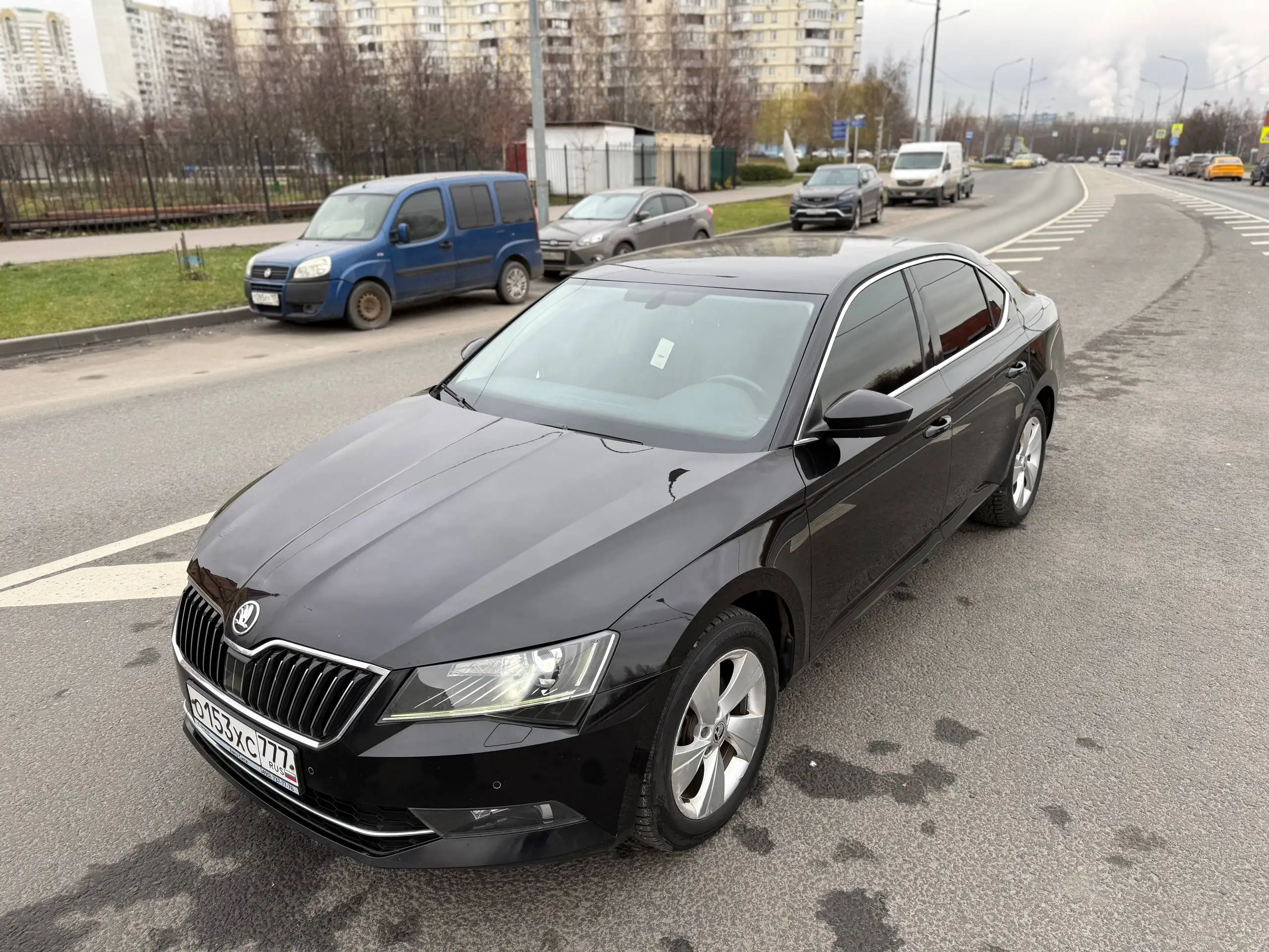 Продажа Skoda Superb 2017 года в Москве - Легковые автомобили (Авто) в Москва