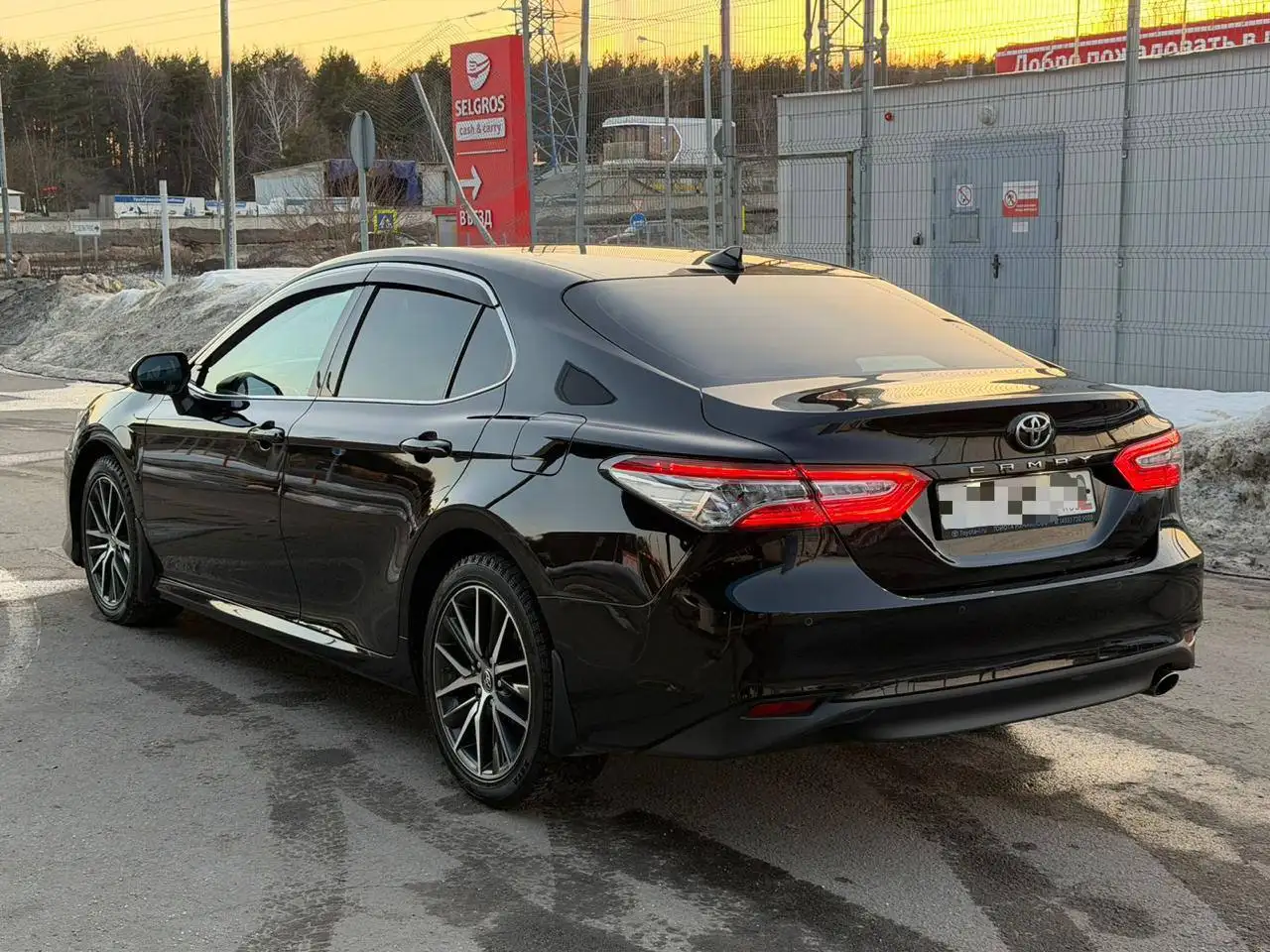 Toyota Camry 75 2021 рестайлинг 2.5 АКПП - Легковые автомобили (Авто) в Москва