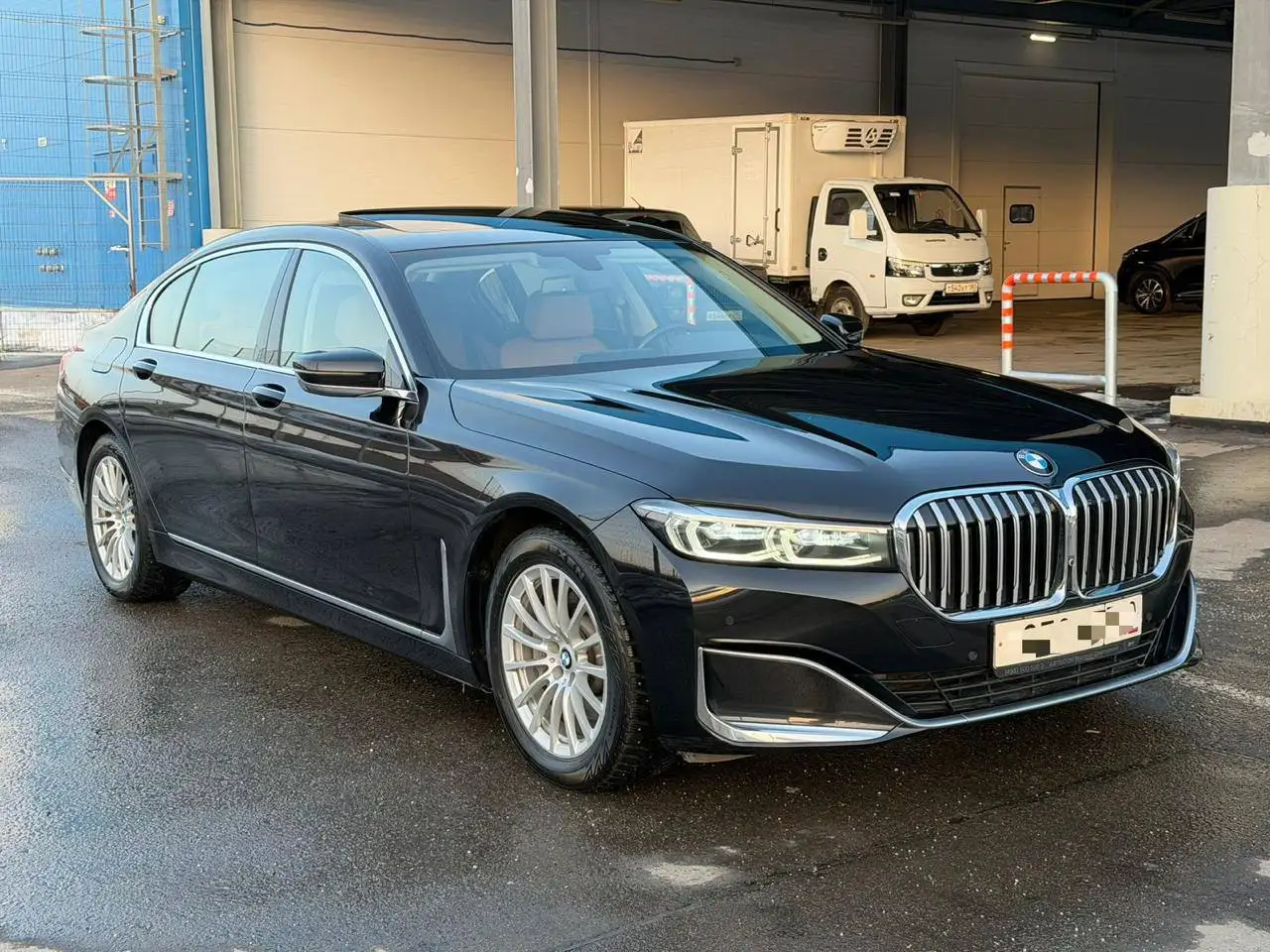 BMW 7 серии G12 2019 года 730Ld Xdrive - Авто в Москва