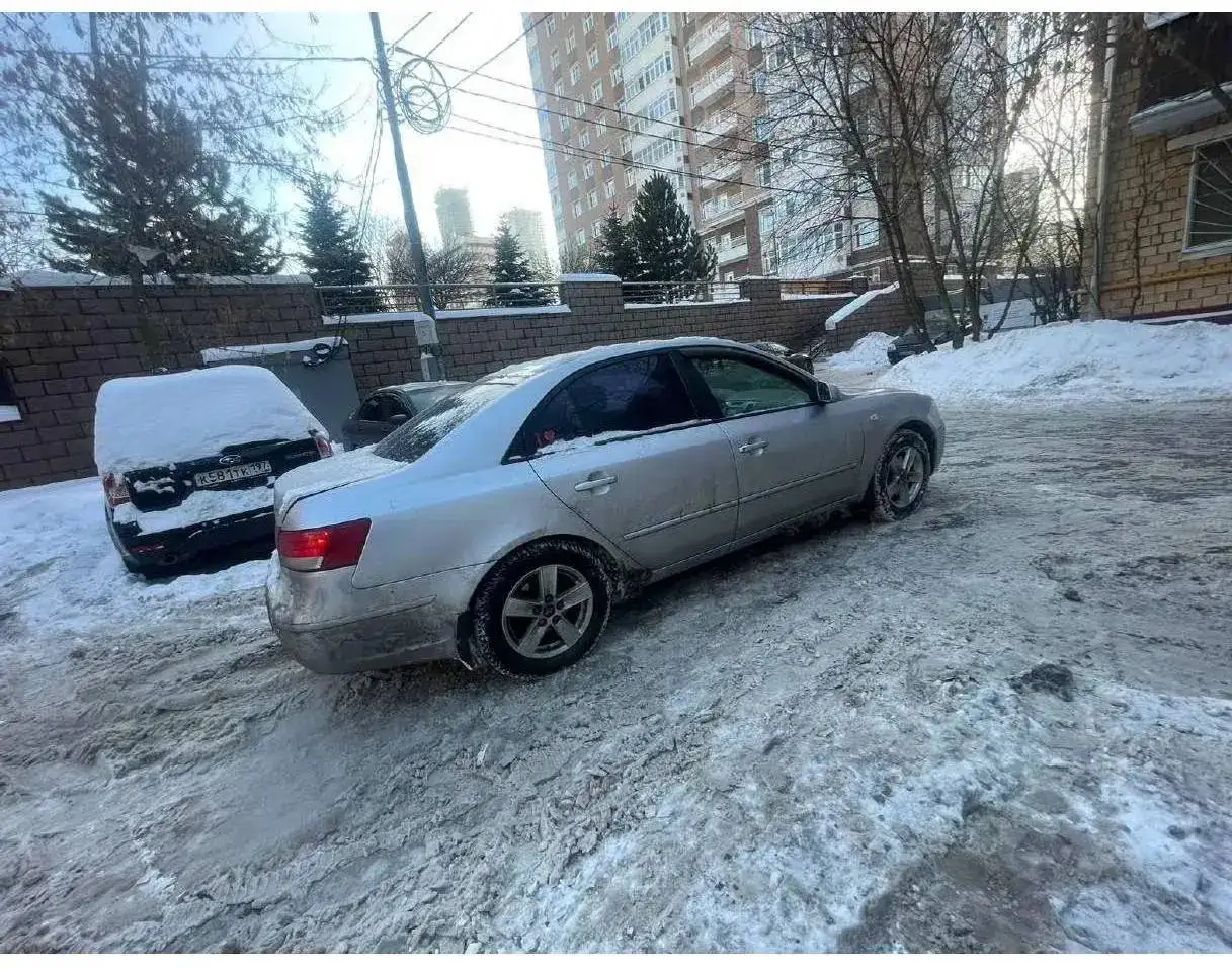 Продажа Hyundai Sonata 2008 года на торгах по банкротству - Авто в Неизвестно
