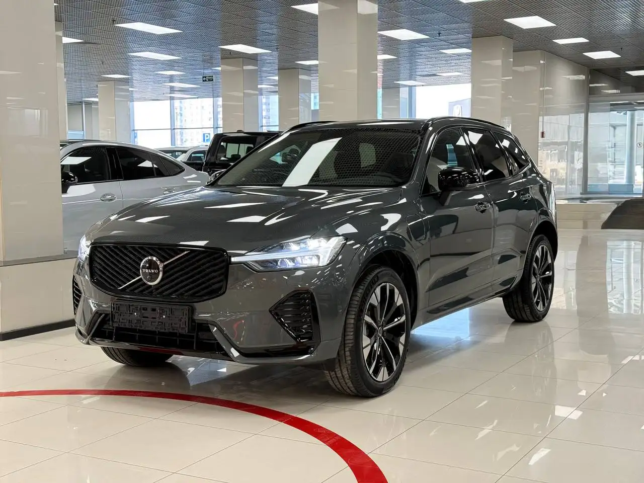 Volvo XC60 T8 2025 года - Легковые автомобили (Авто) в Москва