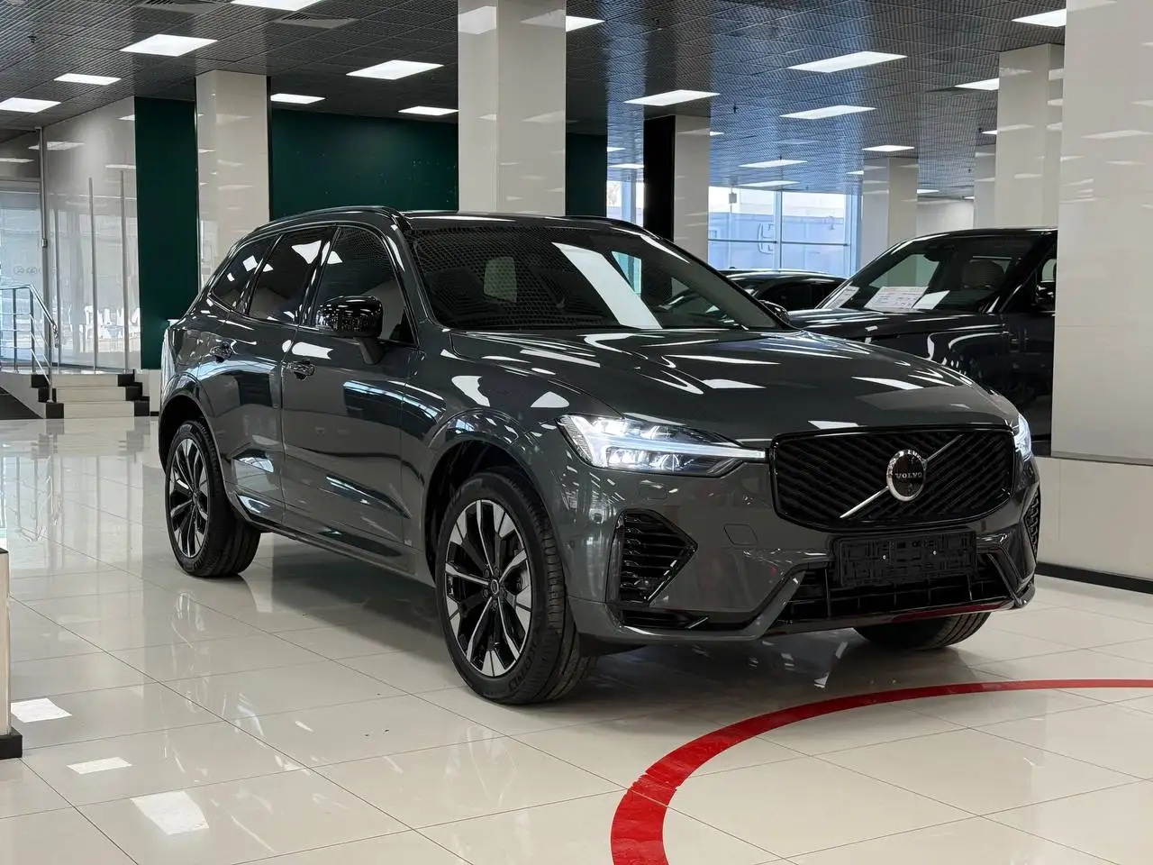Volvo XC60 T8 2025 года - Легковые автомобили (Авто) в Москва