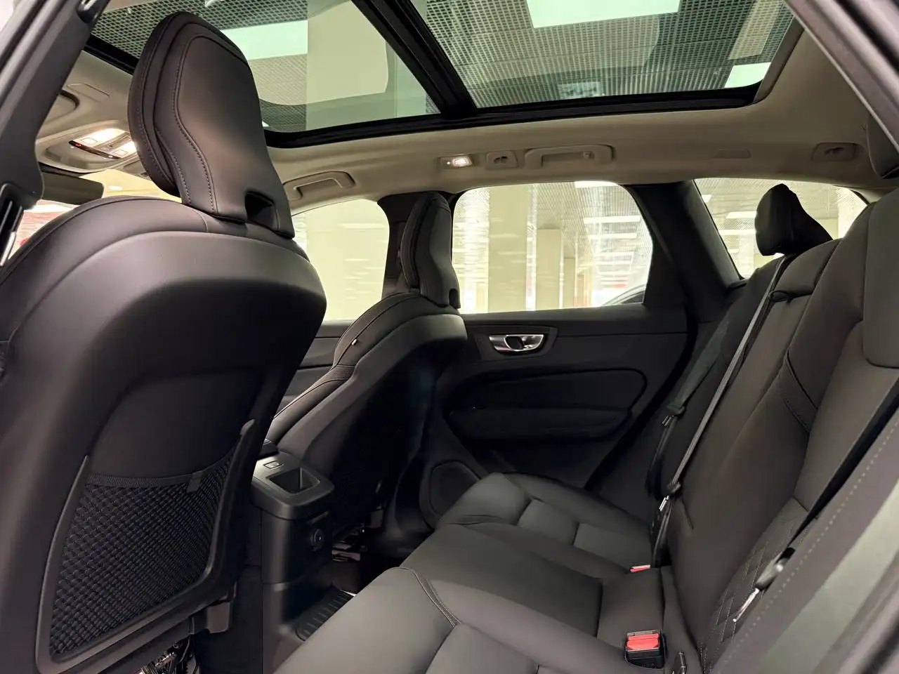 Volvo XC60 T8 2025 года - Легковые автомобили (Авто) в Москва